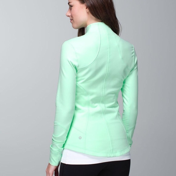 Lululemon 🍋 mint green zip up jacket. - Picture 3 of 10